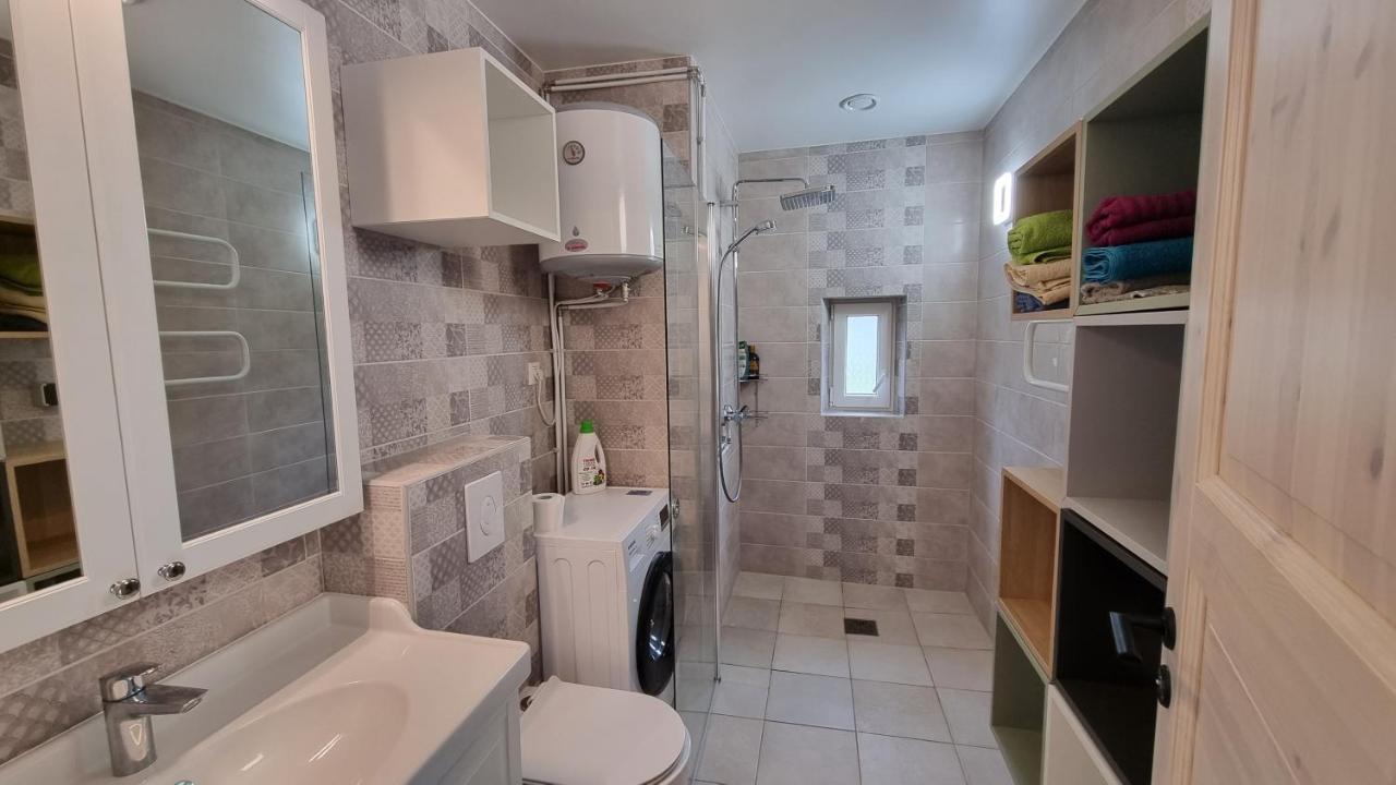 Mustvee Puhkemaja Villa Exteriör bild