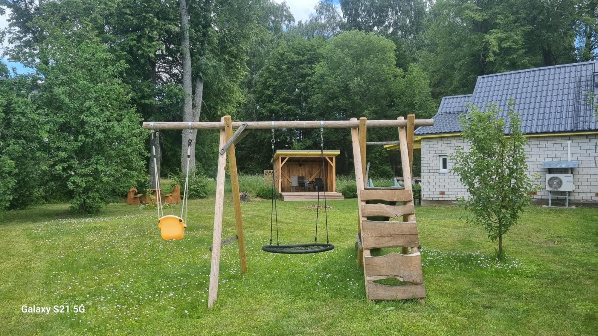 Mustvee Puhkemaja Villa Exteriör bild